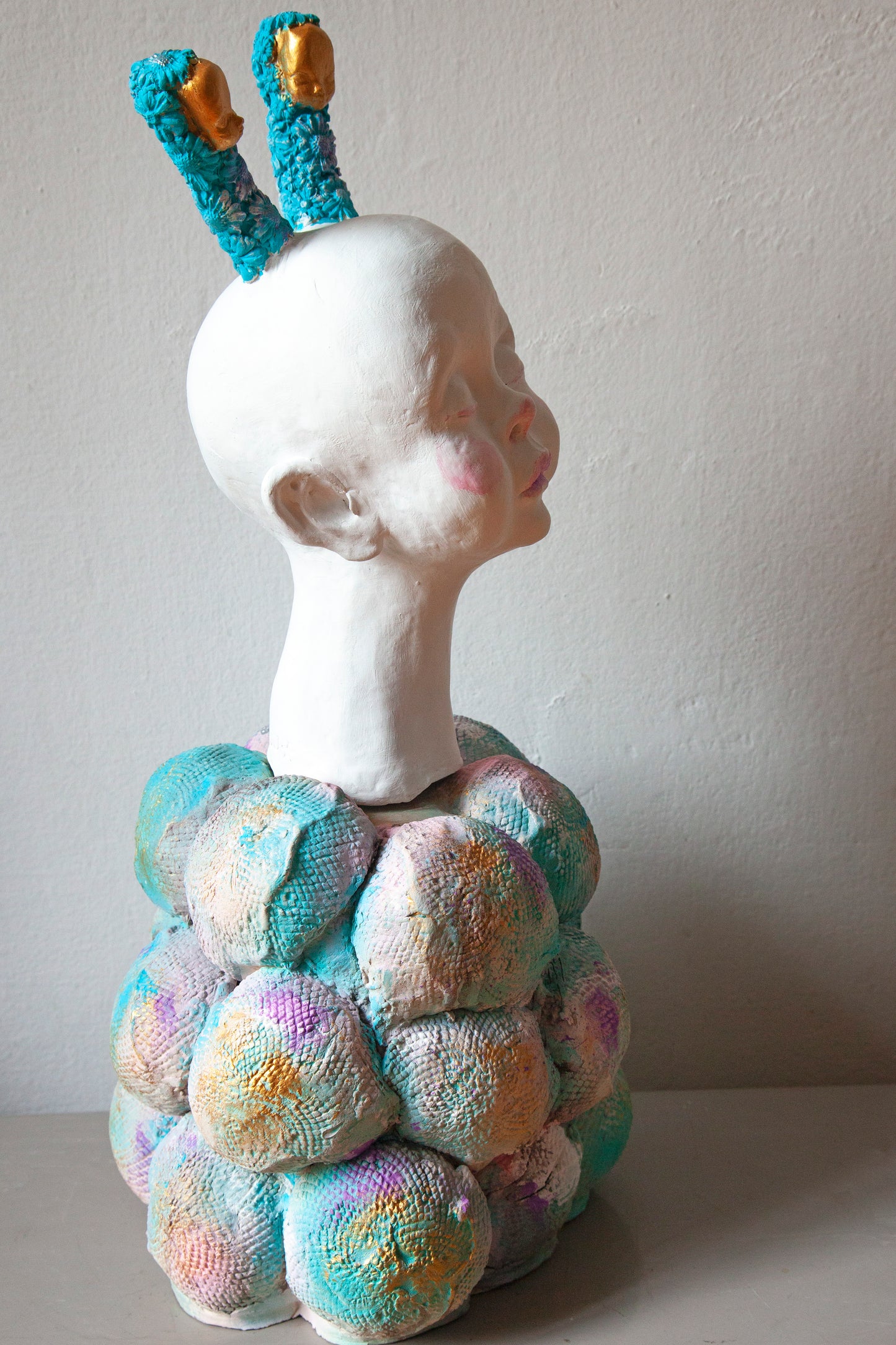 Sunflower's sons, ceramic sculpture