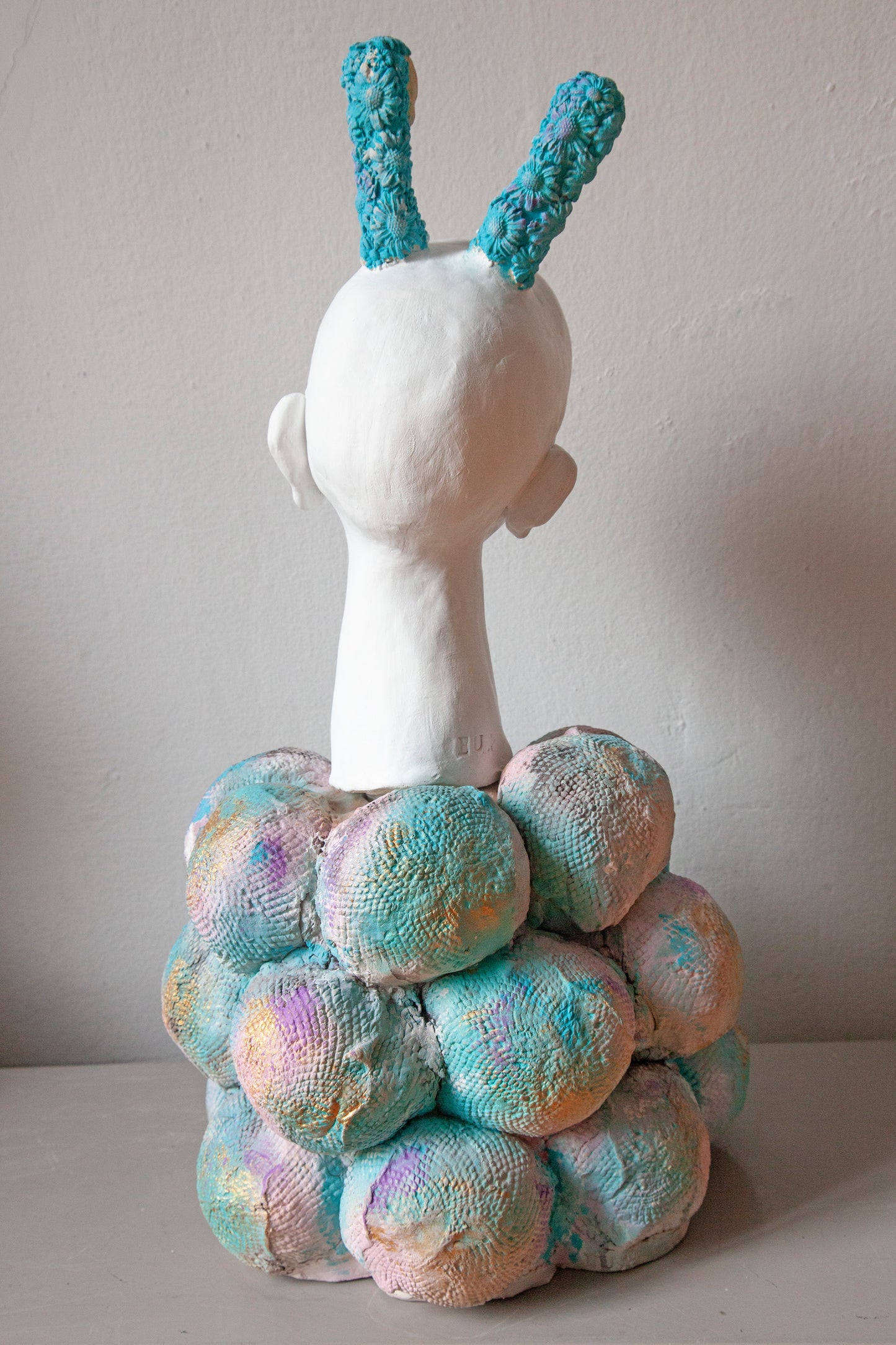 Sunflower's sons, ceramic sculpture