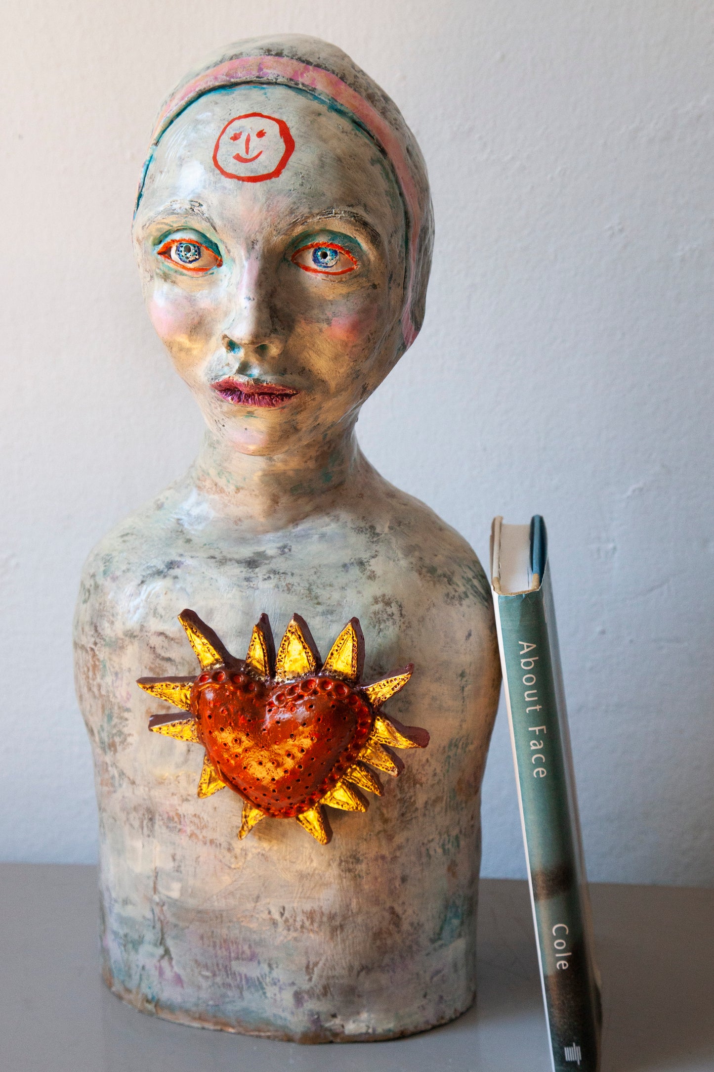 Alda - ceramic sculpture