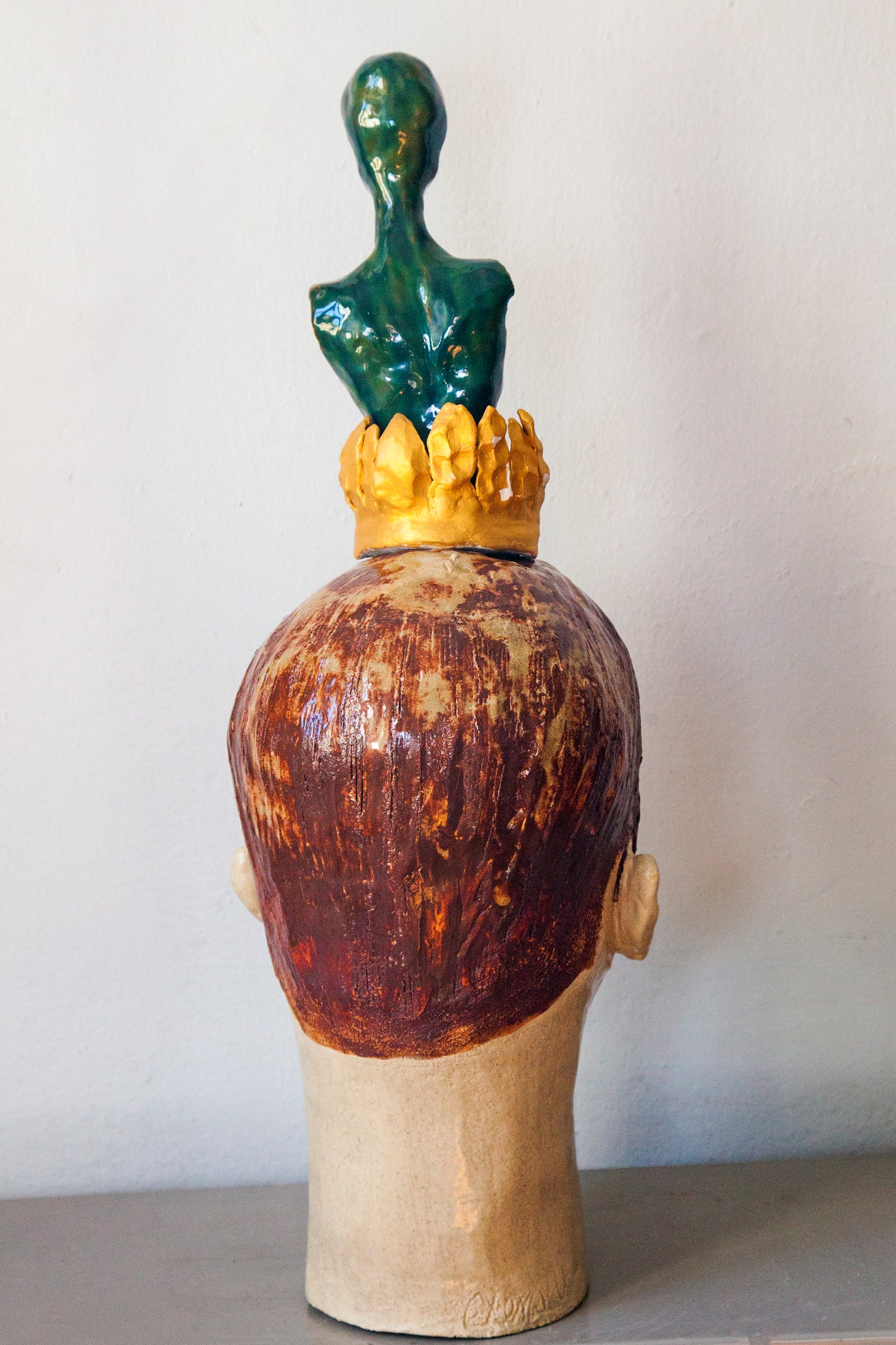 King - ceramic sculture