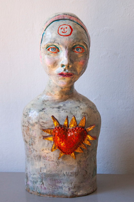 Alda  - ceramic sculpture