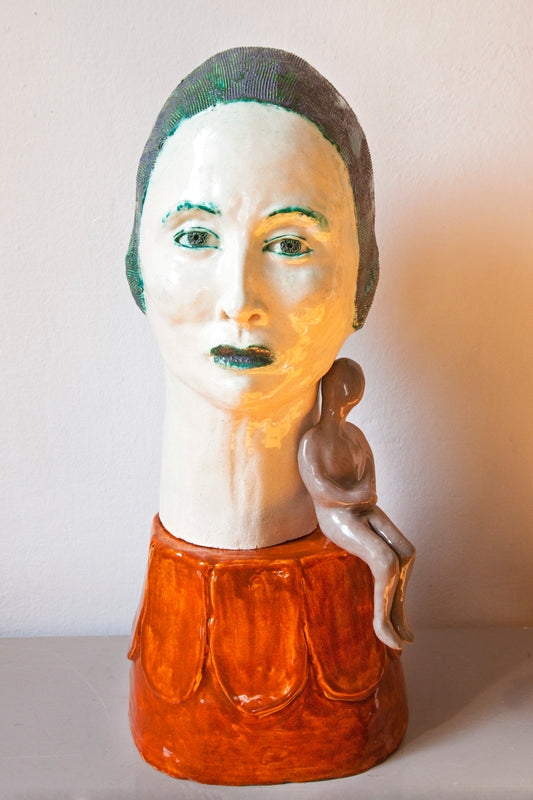 Lean on me - ceramic sculpture